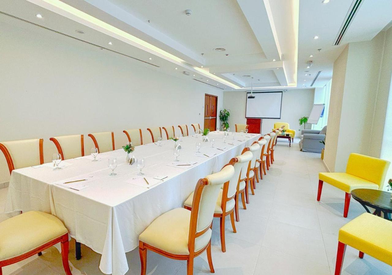 City Gate Hotel Doha Exterior photo